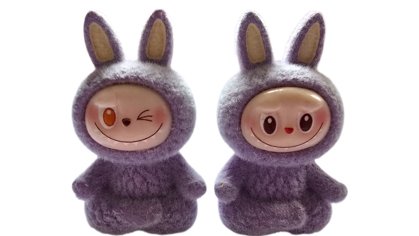Yoga Labubu